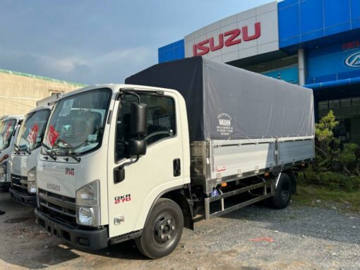 XE TẢI ISUZU QKR 270 THÙNG MUI BẠT 2.9 TẤN - Image 2