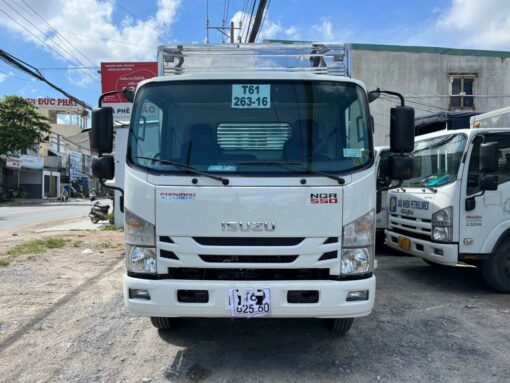 XE TẢI ISUZU 5 TẤN THÙNG KÍN DÀI 6.2M- XE TẢI ISUZU NQR 550 - Image 3