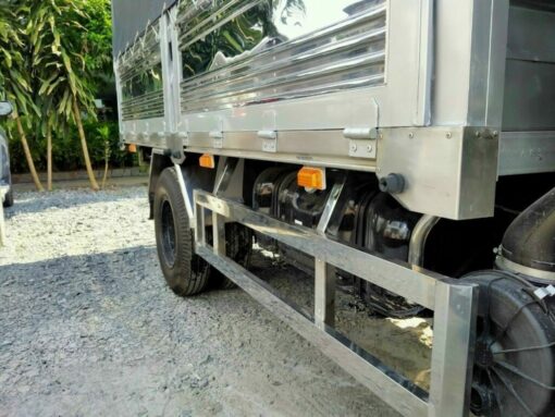 XE TẢI ISUZU QKR 230 ĐẦU VUÔNG - Image 2
