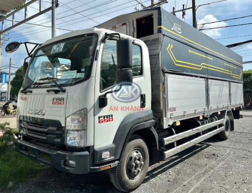XE TẢI ISUZU FRR 650 THÙNG MUI BẠT BỬNG NHÔM 6.3T – GARAGE LƯỢM - Image 2