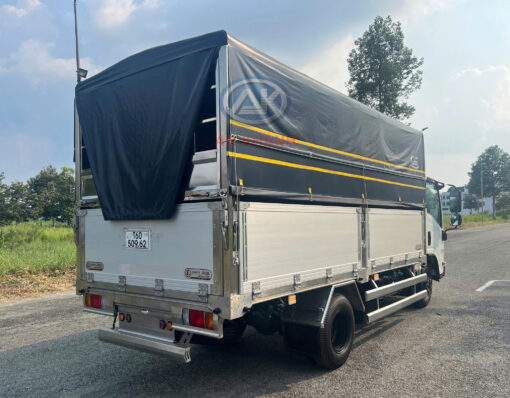 XE TẢI ISUZU QKR 210 2.3 TẤN THÙNG NHÔM INOX CAO CẤP - GARAGE LƯỢM - Image 7