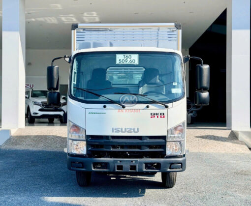 XE TẢI ISUZU 2.7 TẤN THÙNG KÍN DÀI 4.4M – XE TẢI ISUZU QKR 210 ĐẦU VUÔNG - Image 2